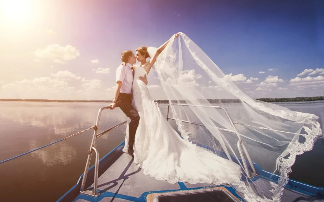 Tying the Knot – Literally: 7 Tips for the Perfect Yacht Wedding