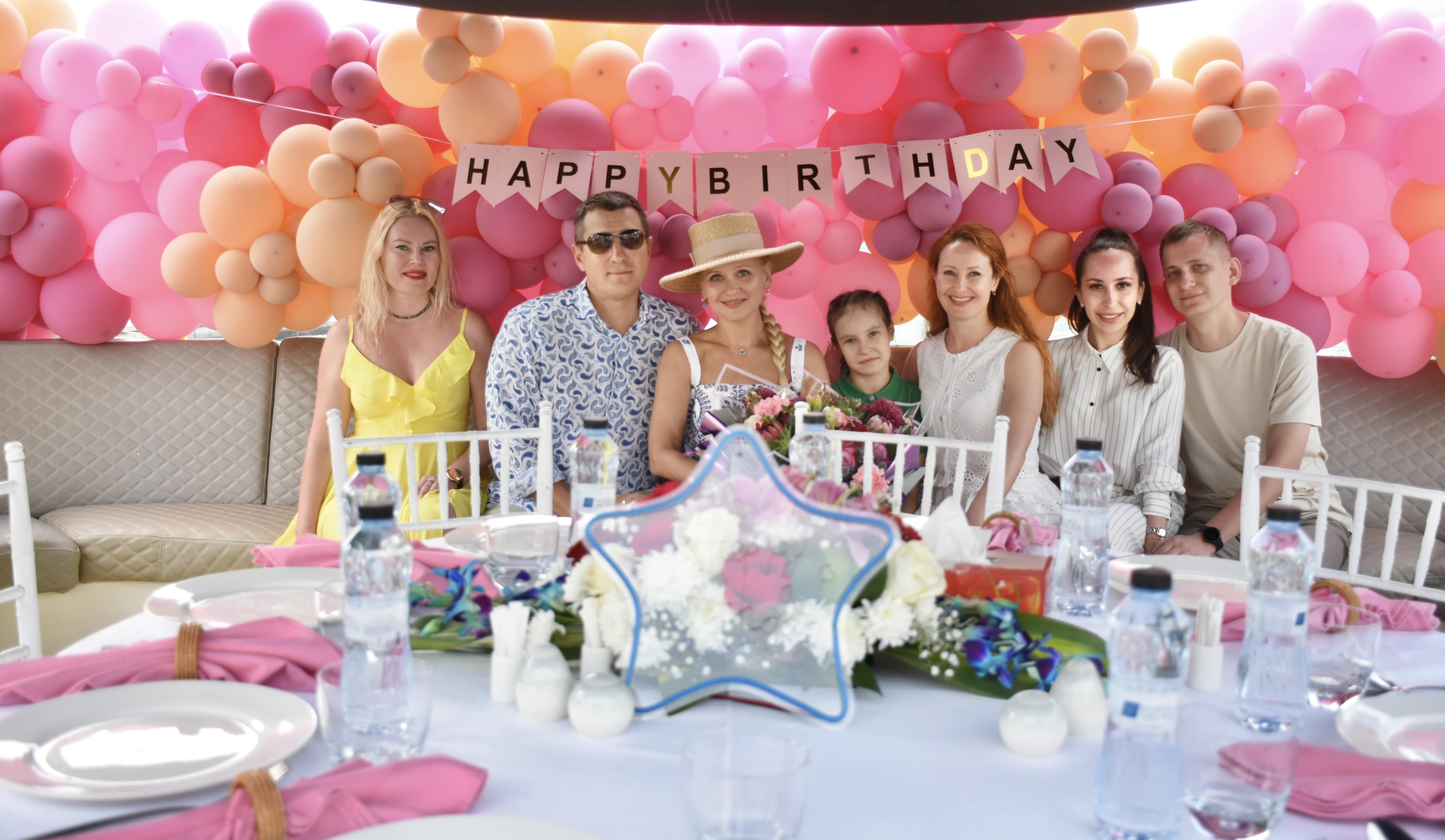 Celebrate Your Birthday On A Luxury Yacht - Cozmo Yachts